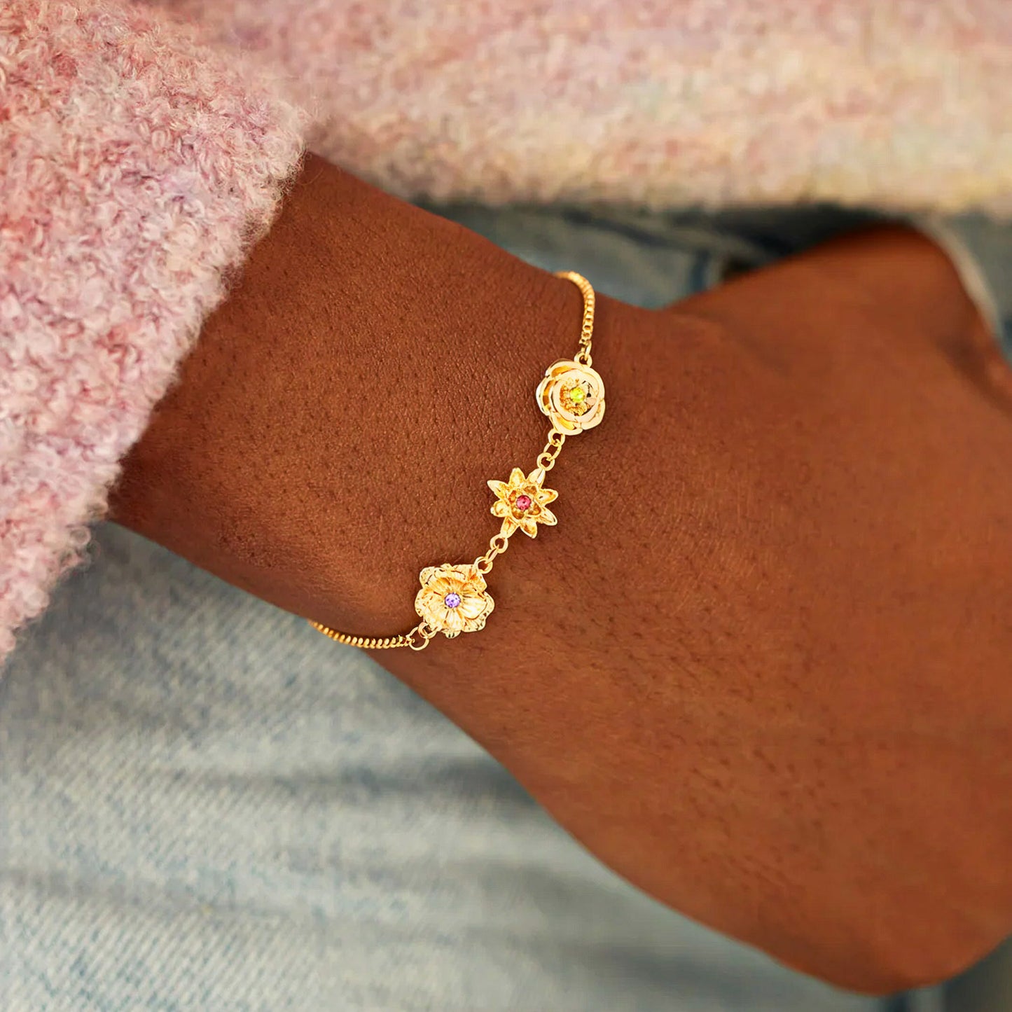Bracelet Botanique Personnalisé avec Fleurs de Naissance