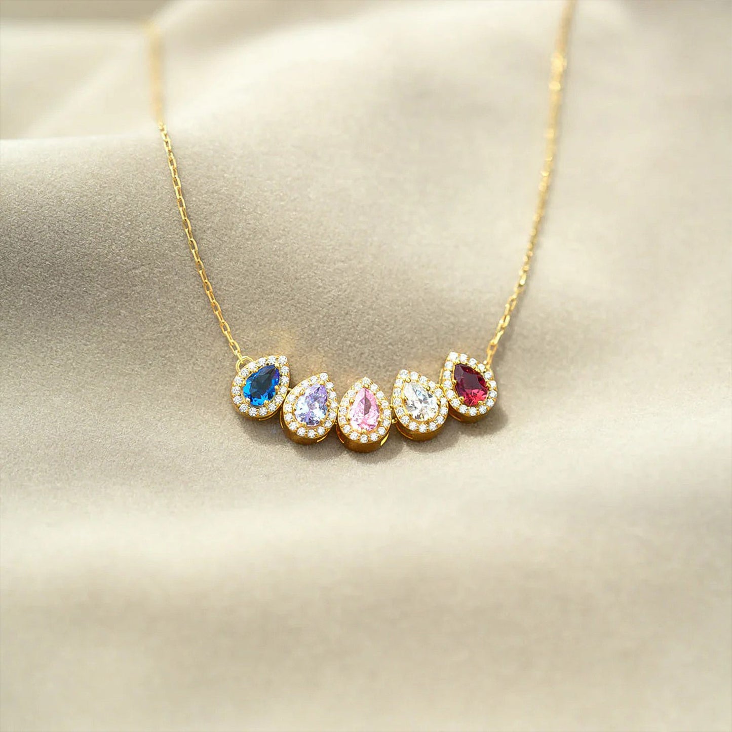 Collier Larmes avec Pierre de Naissance